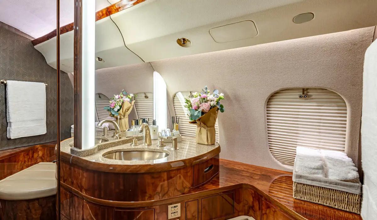 Bombardier - Global 6000 - Private Jet Rentals Near me - Used Private Jets Near me - Exclusive Concierge Club.webp
